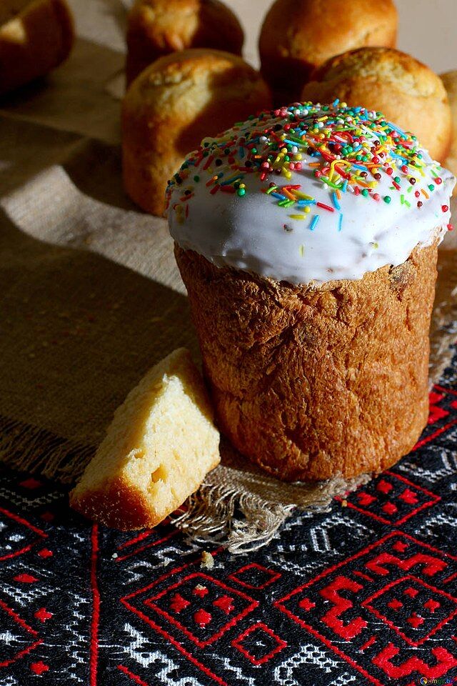 Ukrainian kulich